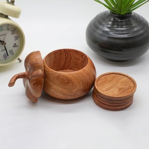 Red Sandalwood Eggplant Holder with Coasters: Hand-Turned Wooden Artwork