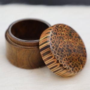 S-Size Jewelry Box Handmade Round Storage Box With Color Pencil Lid Natural Wood Craft Ring, Earring and Necklace Boxes image 3