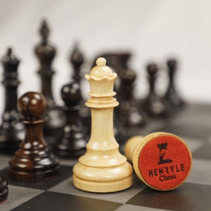 Premium Chess Set - Luxury Ebony & Maple Pieces - Handmade Vintage Chess Decoration