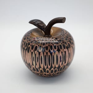 Hand-draft decoration - Large-Size Colored Pencil Apple Decor - Resin Apple Fruit Gift - 5.9'' * 4.5'' (L)