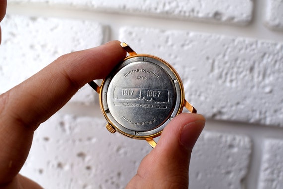 WOSTOK Gold Plated Rare Watch , Vintage Wostok Wa… - image 9