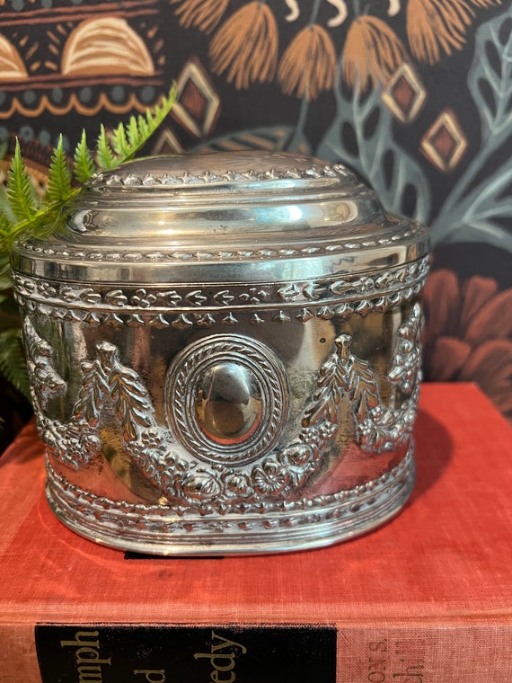 Vintage Silver-Plated Casket/Jewelry Box - image 3