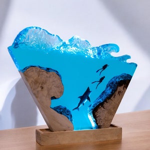 Lamp scuba diver ocean resin, Ray lamp resin wood, custom resin epoxy lamp, blue ocean lamp, bedside lamp, anniversary gift, Christmas Gift