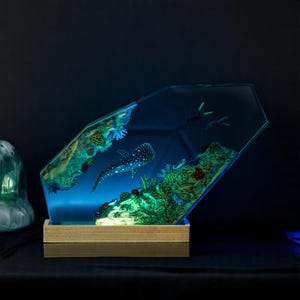 Lamp scuba diver ocean resin, whale shark lamp resin, epoxy resin wood, custom resin epoxy, blue ocean lamp, shark lamp resin Christmas Gift