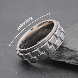 Mens Rotating Spinner Ring, Silver Fidget Ring for Anxiety, Chunky Spinning Ring, Personalised Mens Jewellery