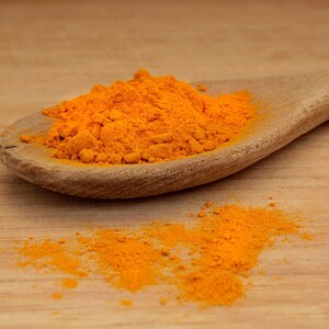 Complément alimentaire en poudre de racine de curcuma biologique 100 % poudre de curcuma biologique Curcuma longa 5 % curcumine Expédition le jour même image 2