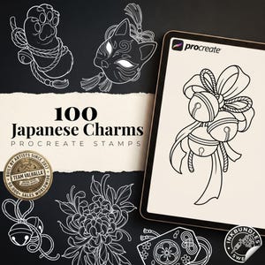Op de afbeelding: Een digitale collectie van 100 Japanese Charms Procreate-stempels met witte lijntekeningen van een kattenpoot, een vossenmasker, bellen met linten, een chrysant en een omamori-amulet weergegeven op een tabletscherm.