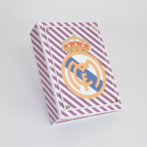 Caja regalo Cumpleaños Real Madrid. Exterior