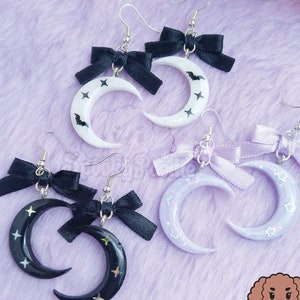 Kawaii Moon Earrings with Ribbons ~ Pastel Goth Harajuku Halloween Menhera Jfashion Yami Lolita Creepy Cute SpookyPoodle
