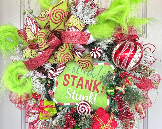 Green Monster Christmas Wreath: Whimsical Holiday Door Decor