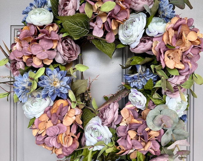 Neutral Hydrangea Eucalyptus Cascading Wreath: Hydrangea, Dahlia, Ranunculus