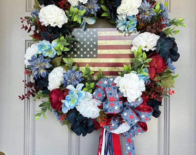 Patriotic Floral Door Wreath: 4th of July Independence Day Decor