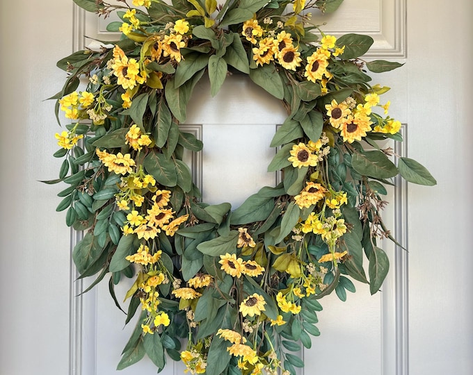Sunflower Wreath: Rustic Farmhouse Door Decor with Eucalyptus