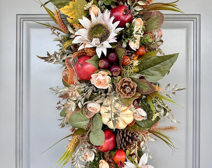 Fall Door Swag: Sunflowers and Fruits - Elegant Harvest Decor