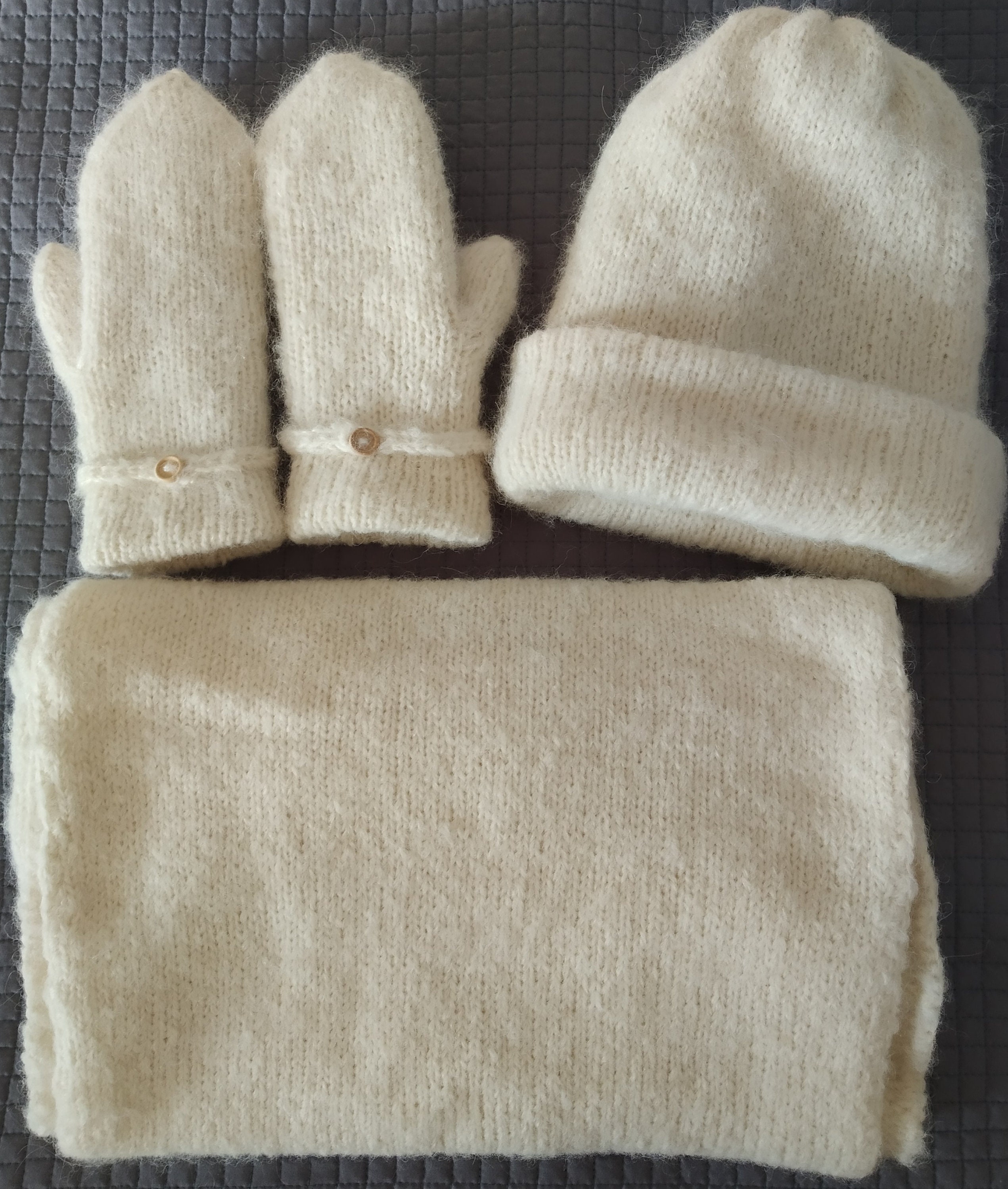 Ensemble Bonnet + Gants Sans Doigts Pour Femme - Hiver, Fibre Acrylique Douce - Taille Unique élastique - Motif Creusé Décoratif - Couleur Noir