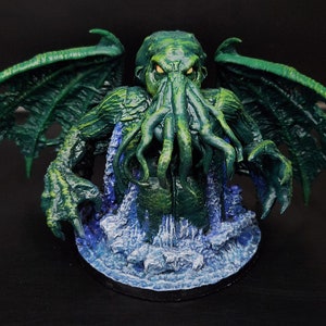 Painted Cthulhu Miniature - Dungeons and Dragons