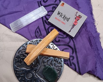 Full Moon Ritual Bag Pre-Made Spell Bag | Altar cloth, Palo Santo, Incense, Incense Burner, Selenite, and Palm Stone
