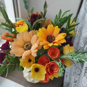 Decorazione per la casa con bouquet di carta autunnale, decorazione per la stanza con fiori arancioni, bouquet di fiori di carta fatti a mano con girasoli, decorazione per la stanza con fiori bordeaux