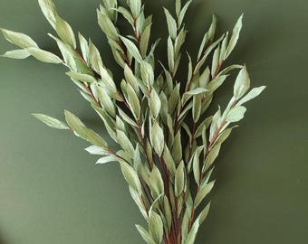 Crêpepapier met groene stengel: boeketvuller met imitatieblad, woondecoratie