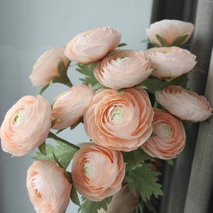 Crepe paper ranunculus, Fall artificial flowers for decor home, Paper flowers bouquet, Orange paper flowers, Fake flower bouquet