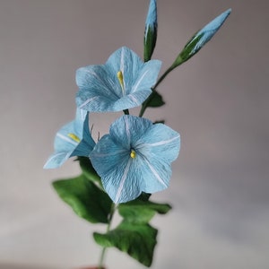 Fiore decorativo di ipomea fatto a mano, decorazione per la casa con fiori di carta finti, arredamento da fattoria, fiore artificiale realistico, arredamento in carta crespa