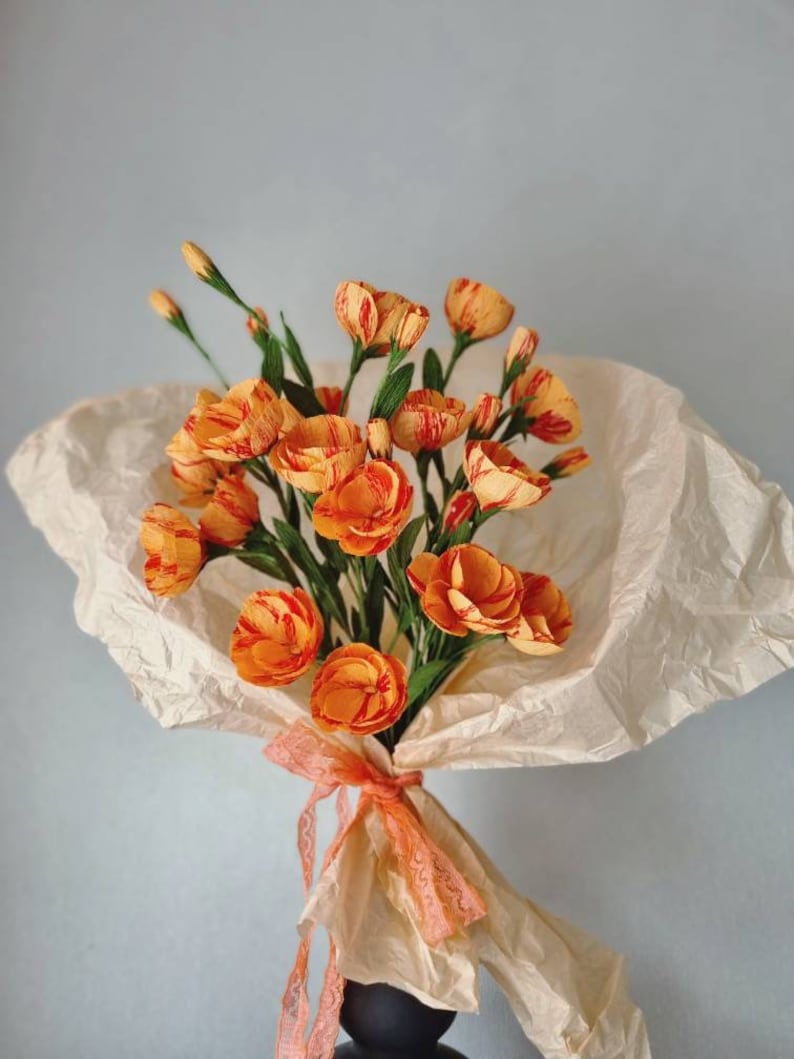 Cadeau de bouquet de fleurs en papier, fleurs orange pour la décoration de la maison, cadeau d'anniversaire en papier fleurs, cadeau du 50e anniversaire pour femme, cadeau de soi image 1