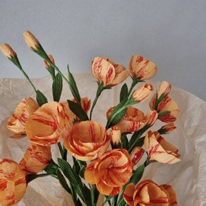 Cadeau de bouquet de fleurs en papier, fleurs orange pour la décoration de la maison, cadeau d'anniversaire en papier fleurs, cadeau du 50e anniversaire pour femme, cadeau de soi image 4