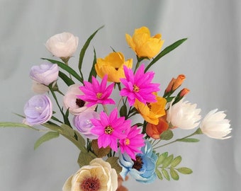 Bright summer bouquet, Crepe paper flowers bouquet, Flower gift for birthday, Floral centerpiece, Realistic paper flowers