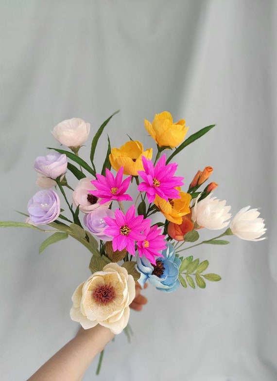 Bright Summer Bouquet, Crepe Paper Flowers Bouquet, Flower Gift for  Birthday, Floral Centerpiece, Realistic Paper Flowers 