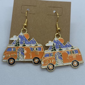 RV Earrings
