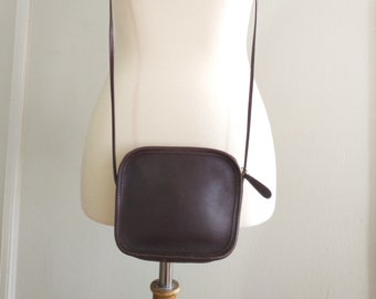 Vintage Dark Brown/Mahogany Hadley zip  Coach crossbody purse #9935