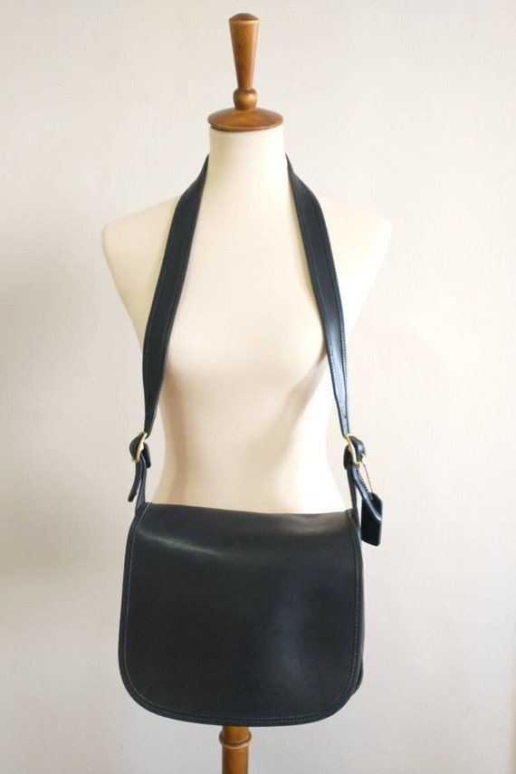 Vintage black Coach shoulder bag #9170