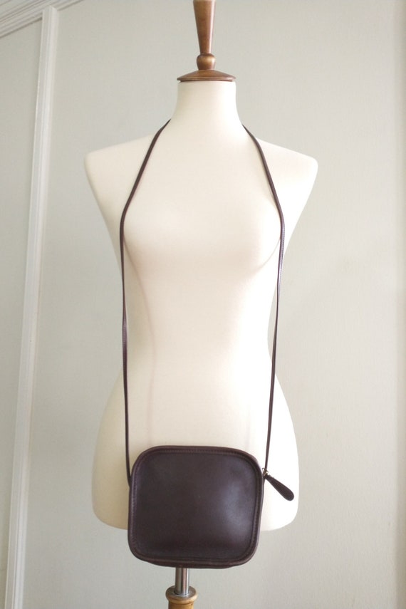 Vintage Dark Brown/Mahogany Hadley zip  Coach cros