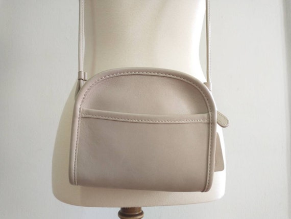 Vintage bone white Abbie Coach crossbody bag #9017 (1) View 2