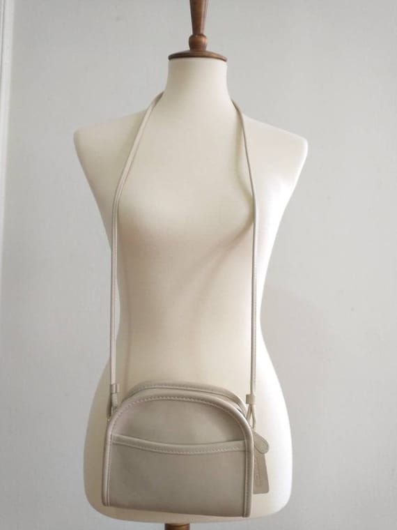 Vintage bone white Abbie Coach crossbody bag #901… - image 1