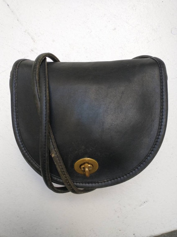 Vintage Classic Black Coach bag #9995 - image 3