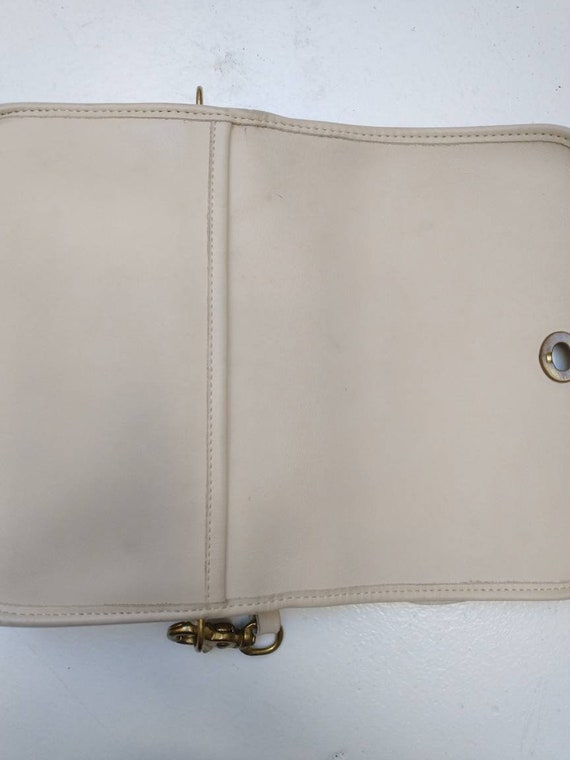 Vintage Bone White Coach Penny Pocket purse #3834 - image 9