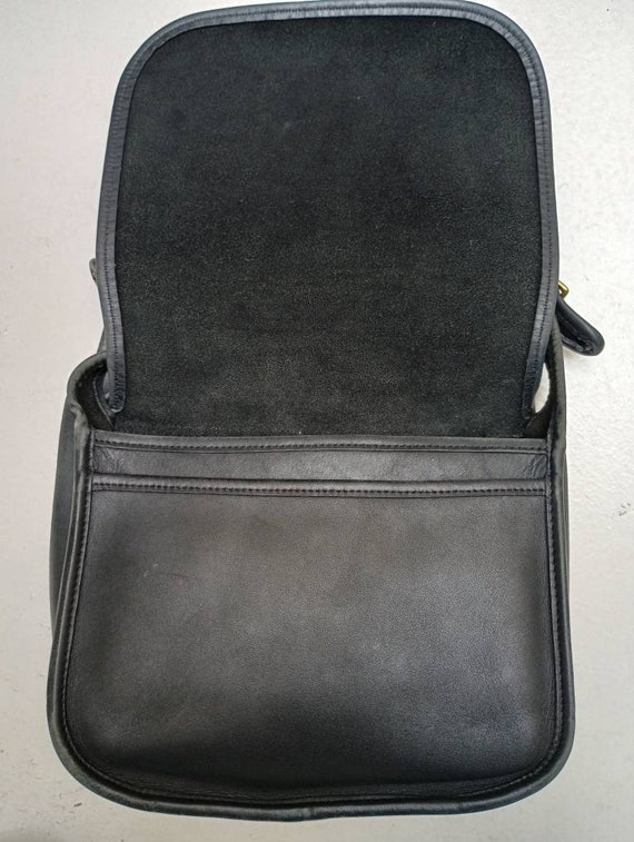 Vintage black Coach shoulder bag #9170 - image 10