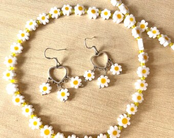 Yellow Daisy Heart Earrings