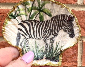 Zebra Scallop Shell Ring Dish