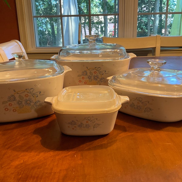 Vintage 1980’s Corning Ware Country Cornflower Collection 2 Quart,3 Quart, 5 Quart, and P-43-B, 2 1/2 cups