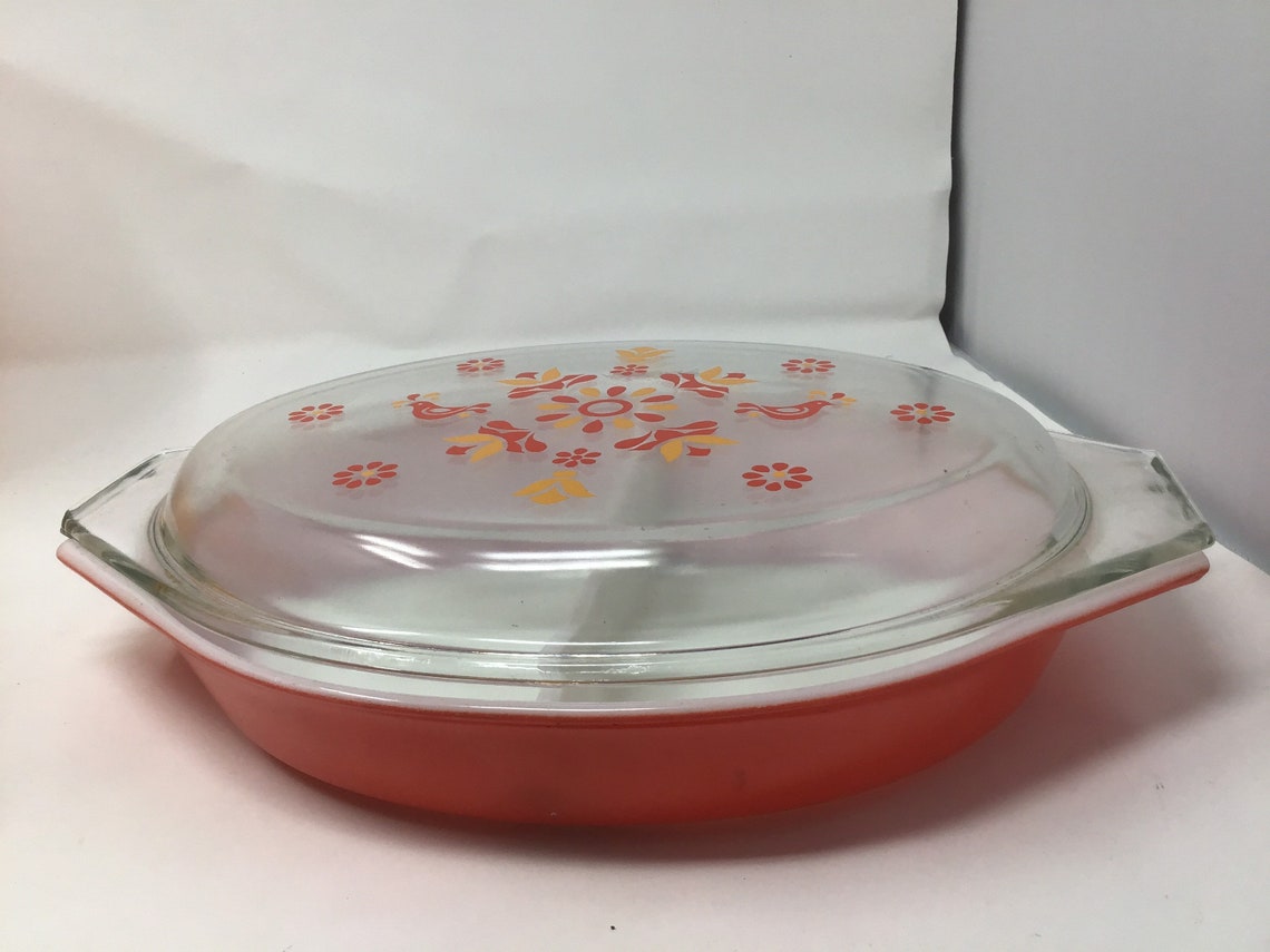Vintage Pyrex Friendship Pattern Large Separated Casserole Etsy