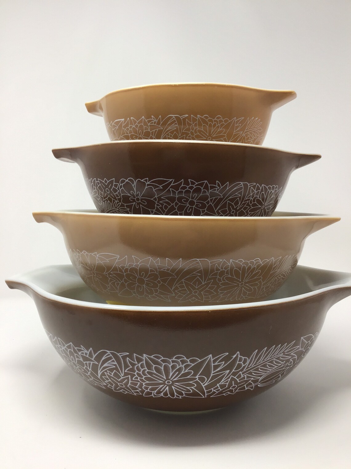 Beautiful Vintage Pyrex Woodland Pattern Set of 4 Cinderella | Etsy