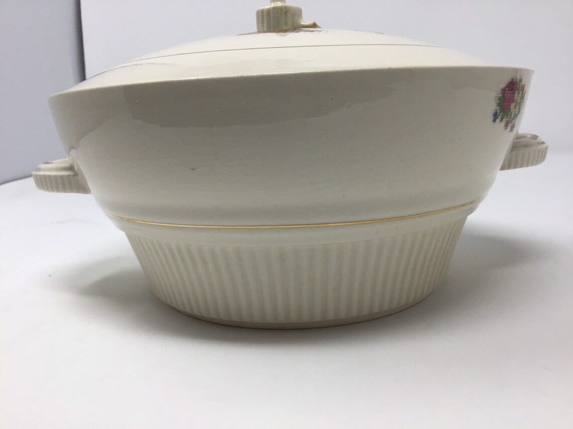 Vintage Victory by Salem China Company Needlepoint Basket 23 Etsy