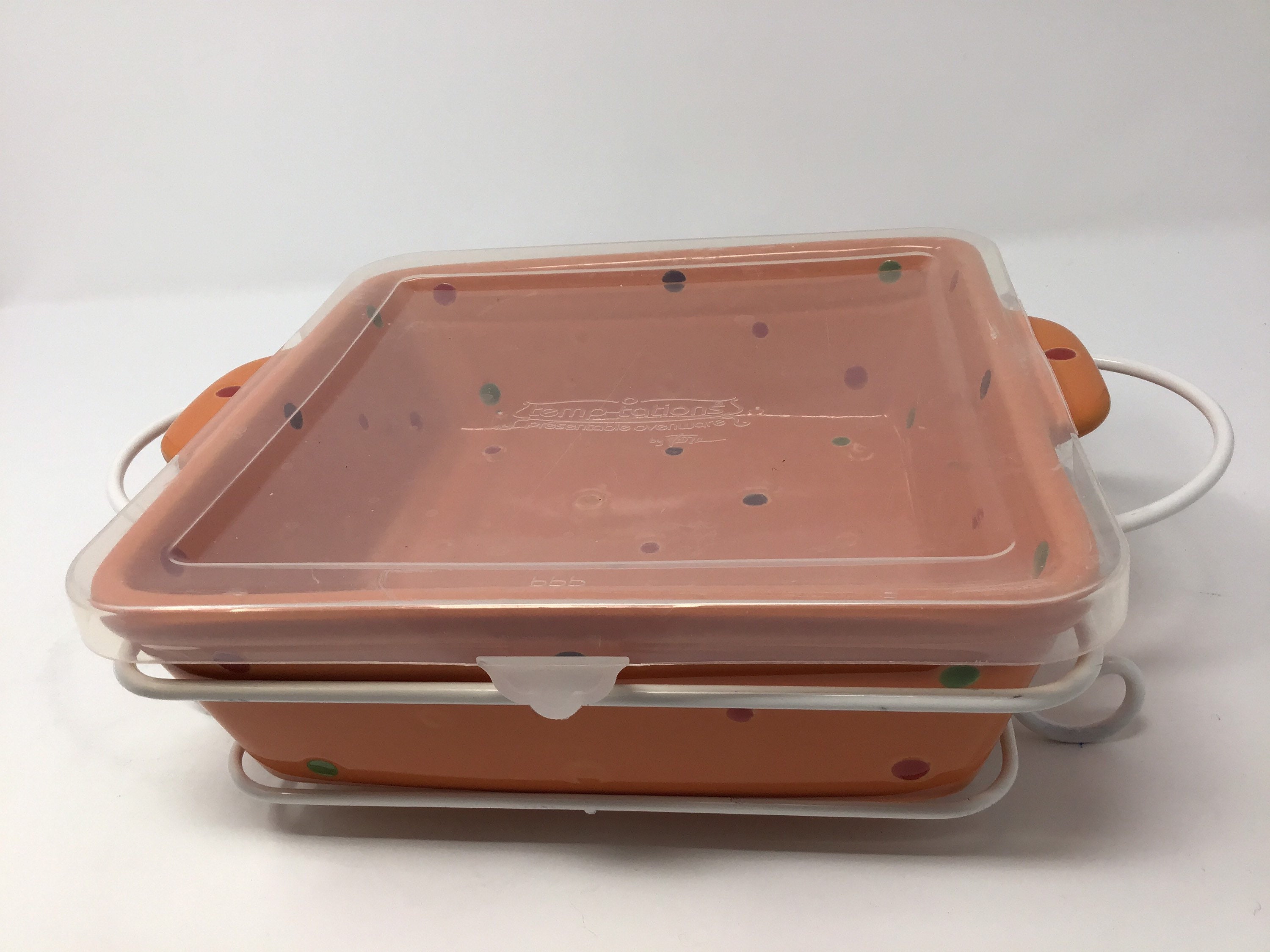 temptations casserole dish with carrier