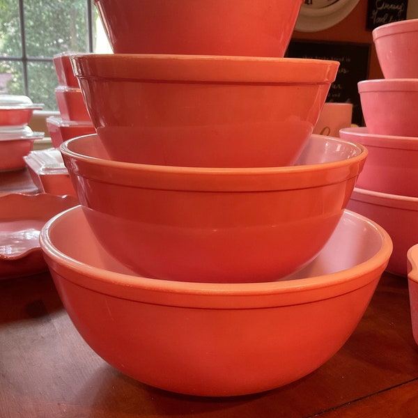 Vintage 1950’s Pyrex Pink Pattern Nesting Bowls, Pink Gooseberry set of Three, Pink Gooseberry Fridgies with Pink 503, Pink Fridgies
