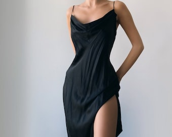 1990’s Silk VS Gown