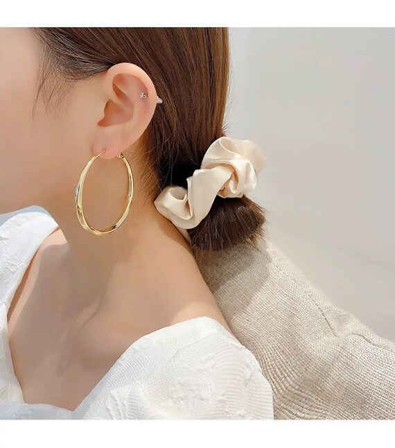 6cm hoop earrings deals