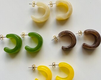 2.5cm Acrylic Hoop Earrings, Tortoise Shell Earring; Colorful Resin Hoop Studs, Small Hoop Earrings, Minimalist Earring, Geometric Earrings
