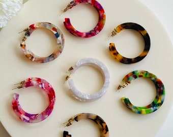 4cm Tortoiseshell Hoop Assortment, Acetate Resin Earrings, Lightweight Designer Hoops, Color-rich Style Statements; Acetate Circle Earrings